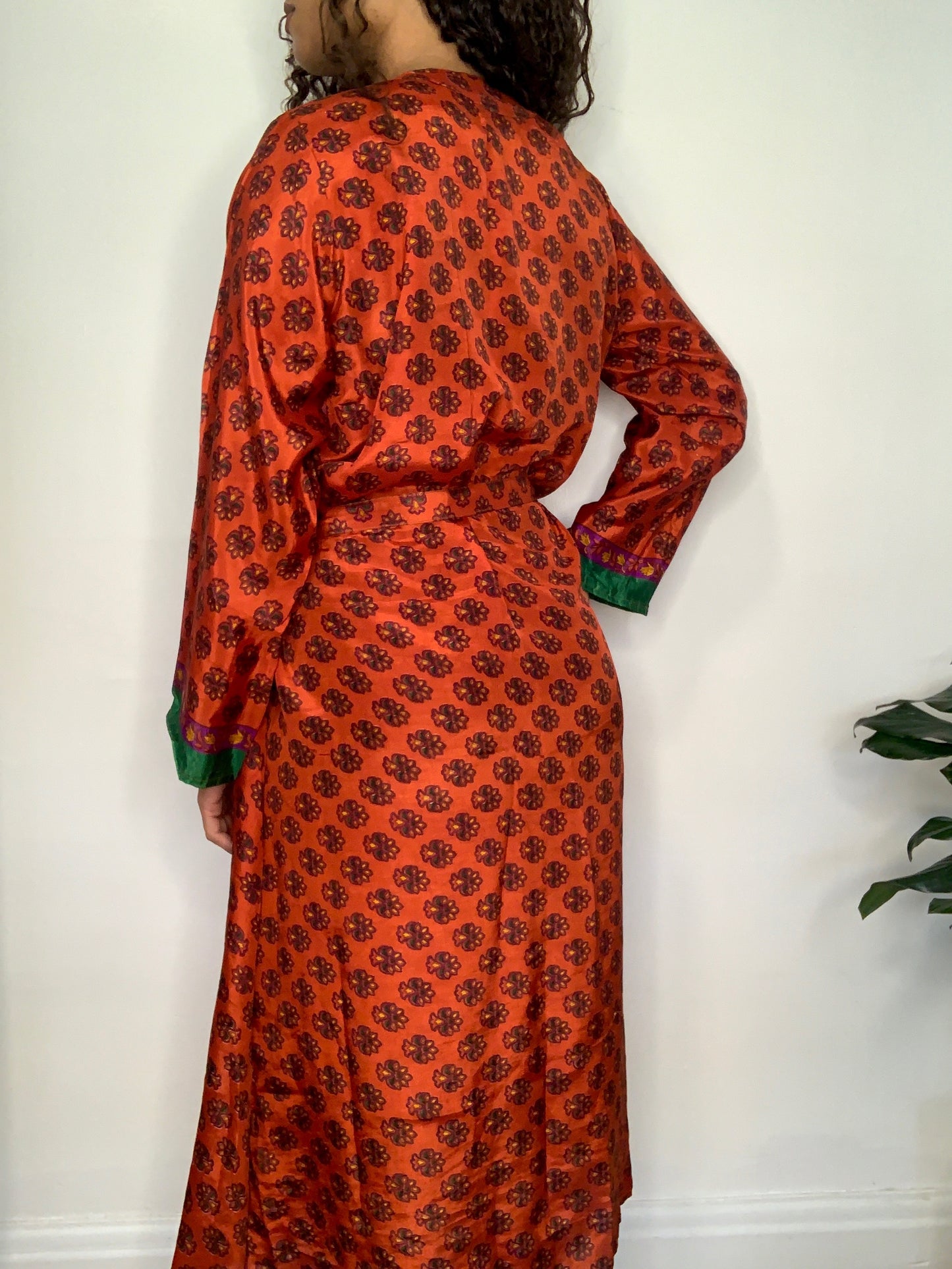 Nidra Silk Robe